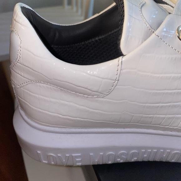 Love Moschino womens embossed leather heart patch chunky trainer size 38 - Picture 6 of 16